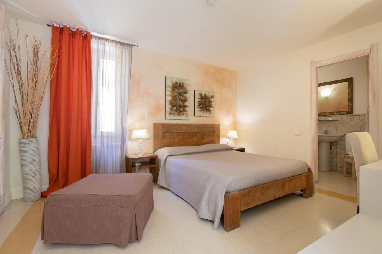 Hotel Al Convento Vezzano Ligure Bagian luar foto