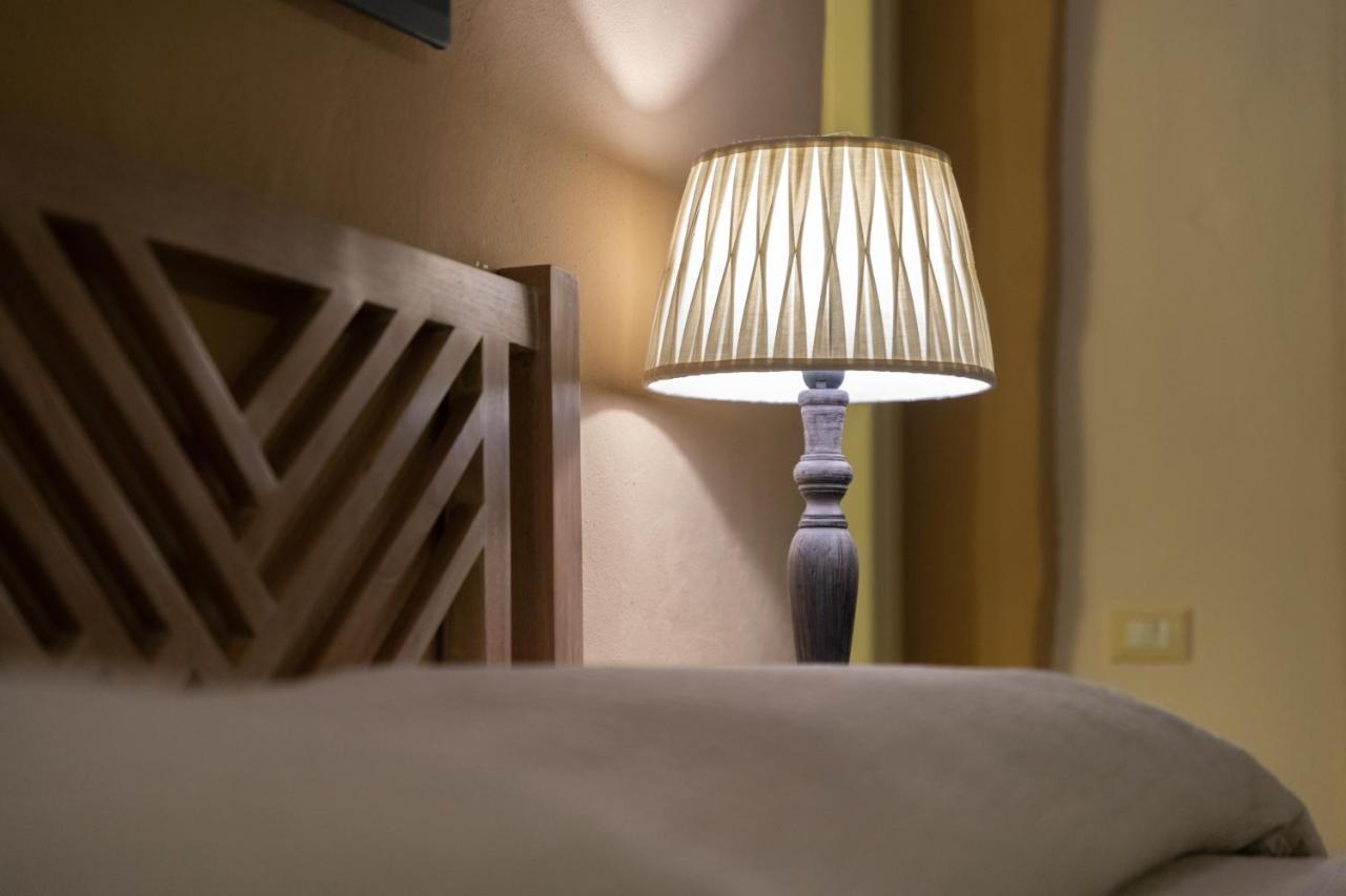 Hotel Al Convento Vezzano Ligure Bagian luar foto